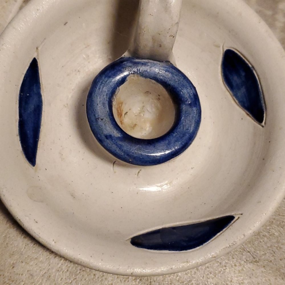 Williamsburg Pottery Single Candlestick Holder - Picture 4 of 5